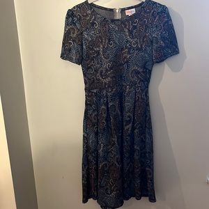 LuLaRoe Amelia Dress with back zip and pockets!!!